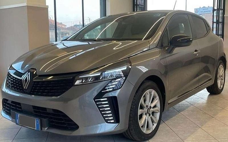 Usata Renault Clio V Evolution 101 CV (74 kW) 2024 Grigio Berlina