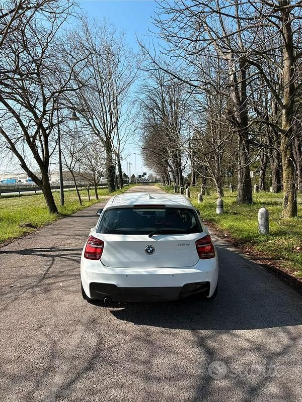 Usata BMW 116 M Sport 116 CV (85 kW) 2015 Bianco Utilitaria