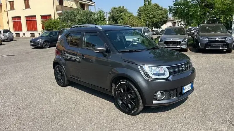 Usata Suzuki Ignis 90 CV (66 kW) 2019 Grigio SUV