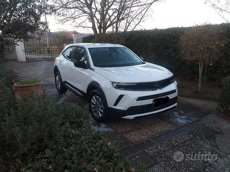 Usata Opel Mokka 101 CV (74 kW) 2021 Bianco SUV