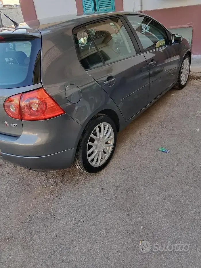 Usata VW Golf V 170 CV (125 kW) 2007 Grigio Berlina