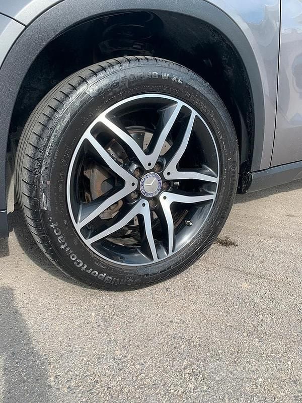 Usata Mercedes GLA200 136 CV (100 kW) 2015 SUV