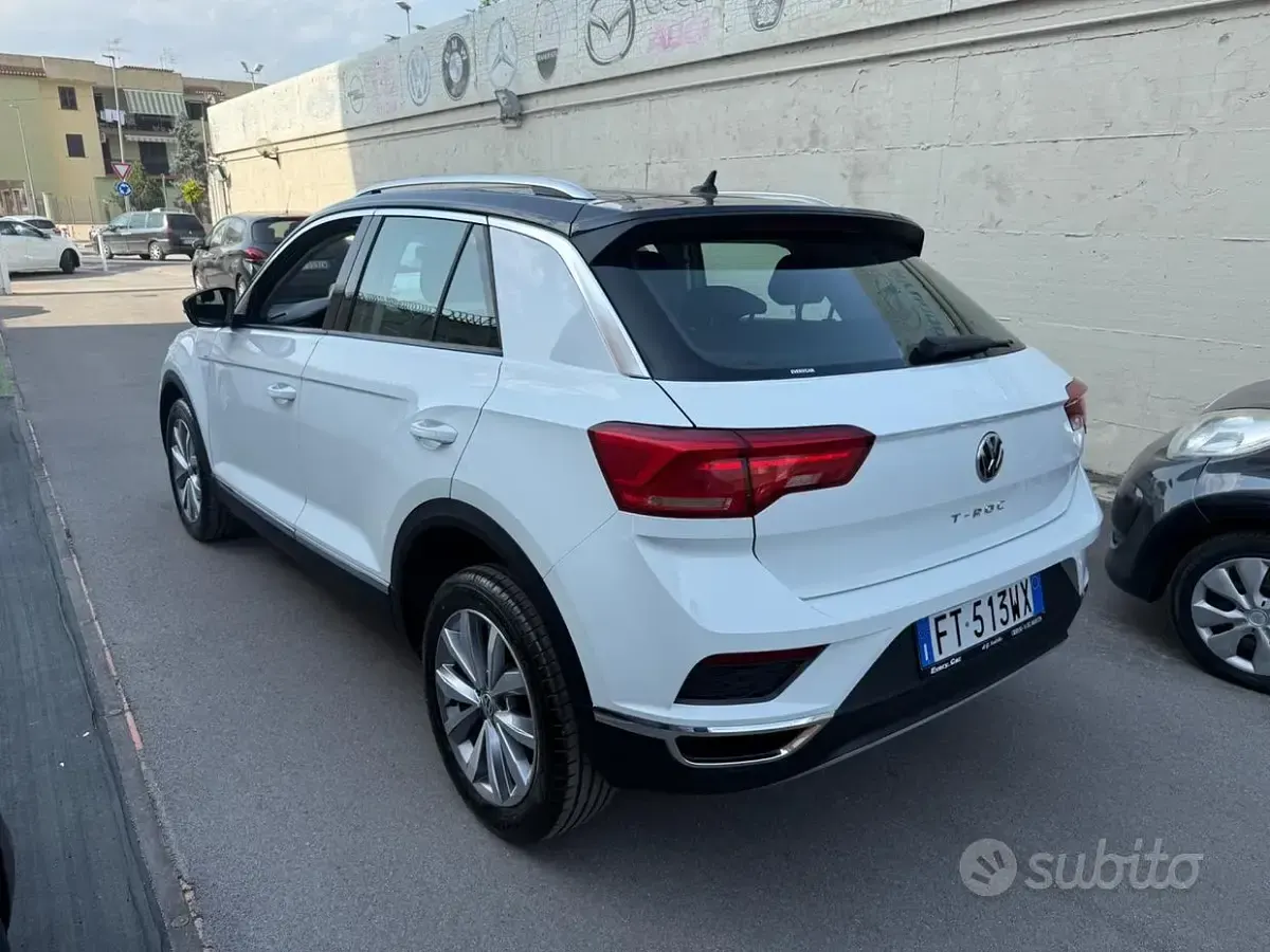 Usata VW T-Roc 116 CV (85 kW) 2019 Bianco SUV