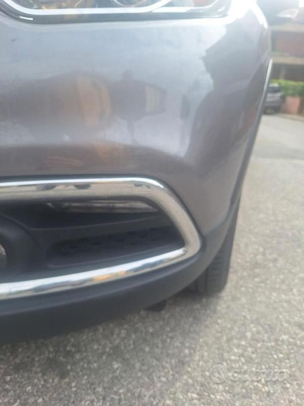 Usata Renault Captur Zen 90 CV (66 kW) 2017 SUV