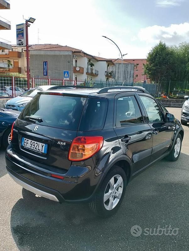 Usata Suzuki SX4 GL 90 CV (66 kW) 2011 Nero Berlina