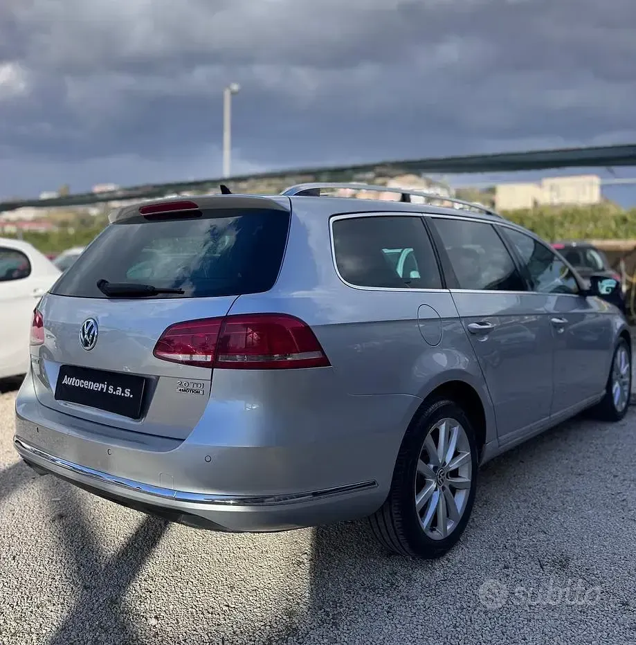 Usata VW Passat Highline 140 CV (102 kW) 2011 Grigio Station wagon