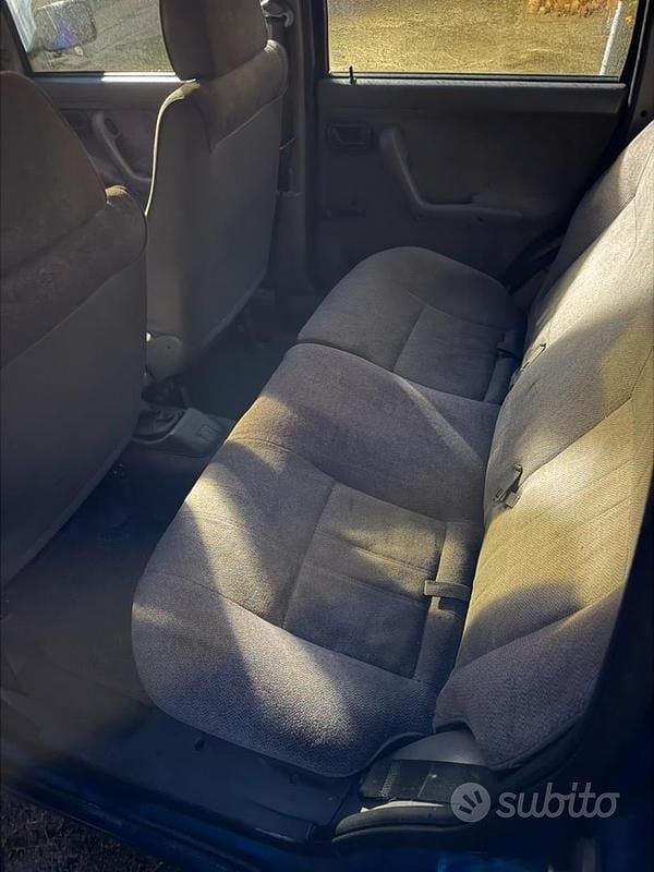 Usata Fiat Punto 73 CV (53 kW) 1995 Berlina