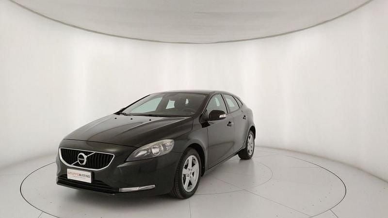 Gebraucht Volvo V40 Business Edition 120 PS (88 kW) 2018 Kleinwagen