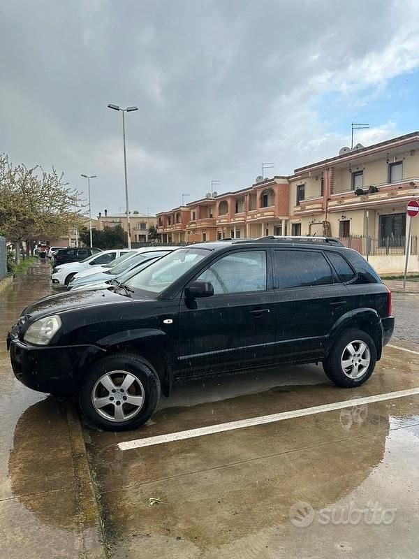 Usata Hyundai Tucson 140 CV (102 kW) 2008 Nero SUV