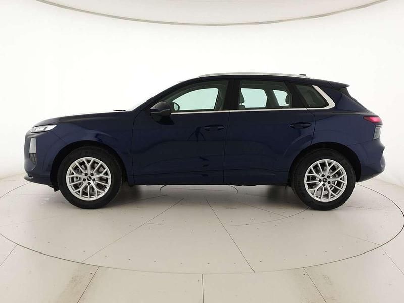Nuova Audi Q3 Advanced 150 CV (110 kW) 2026 Blu navarra metallizzato SUV