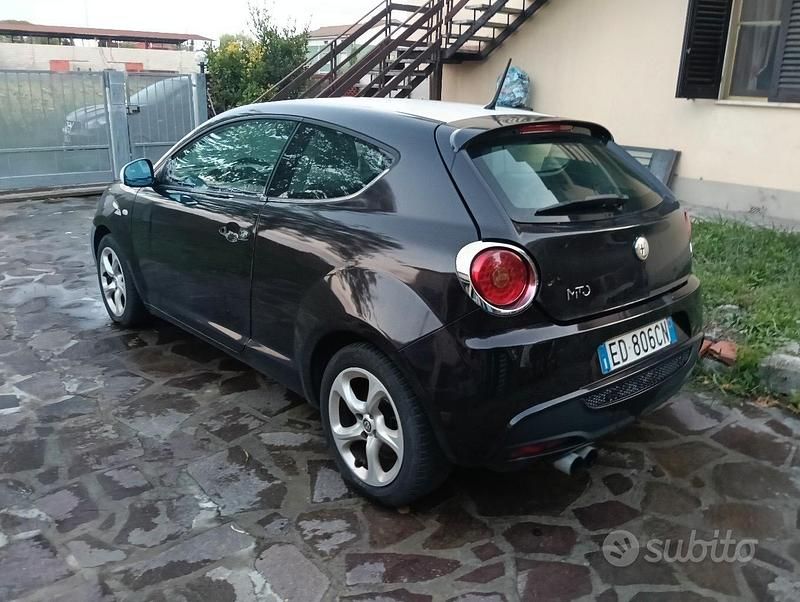Usata Alfa Romeo MiTo 120 CV (88 kW) 2010 Nero Utilitaria