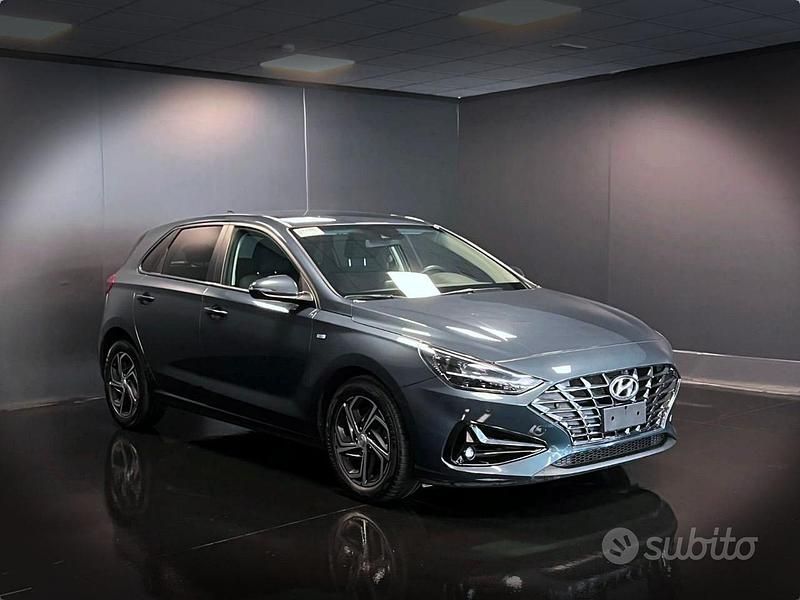 Usata Hyundai i30 Prime 120 CV (88 kW) 2023 Blu Berlina