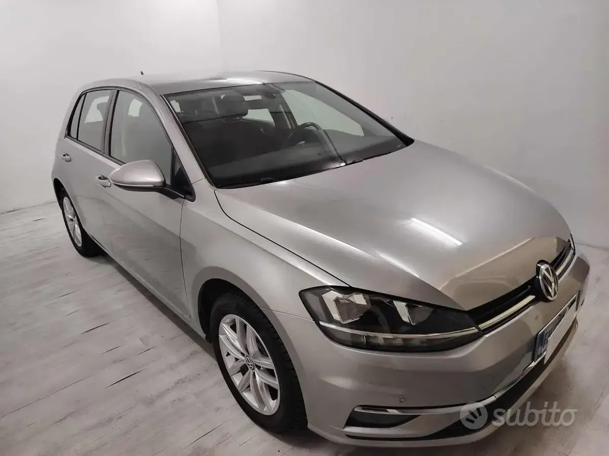 Usata VW Golf VII 116 CV (85 kW) 2019 Grigio Berlina