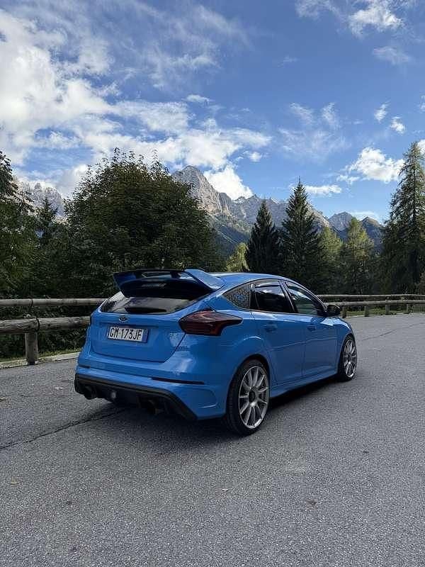 Usata Ford Focus RS 349 CV (256 kW) 2017 Blu/azzurro Coupé