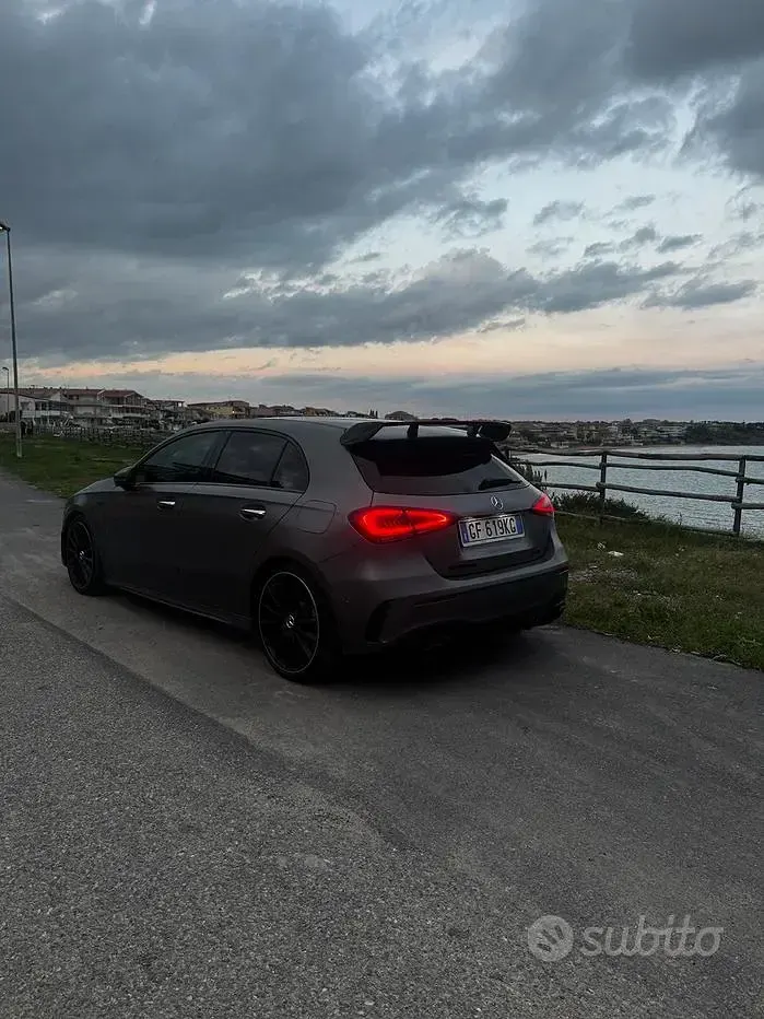 Käytetty Mercedes A35 AMG AMG 306 HP (225 kW) 2021 Harmaa Sedan