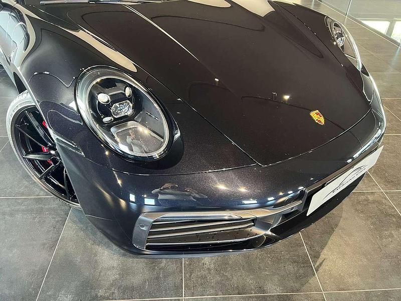 Usata Porsche 911 Carrera S 450 CV (330 kW) 2023 Nero jet metallizato Coupé