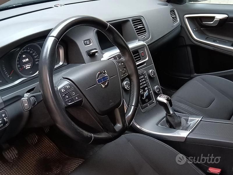 Usata Volvo S60 Business Edition 2017 Nero Berlina