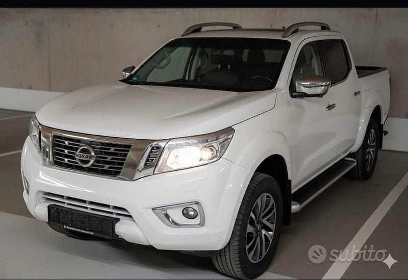 Usata Nissan Navara N-Connecta 190 CV (139 kW) 2018 Bianco Pick-up