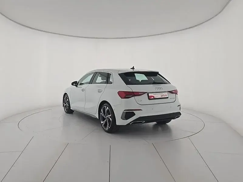 Usata Audi A3 Sportback S-Line 150 CV (110 kW) 2022 Utilitaria