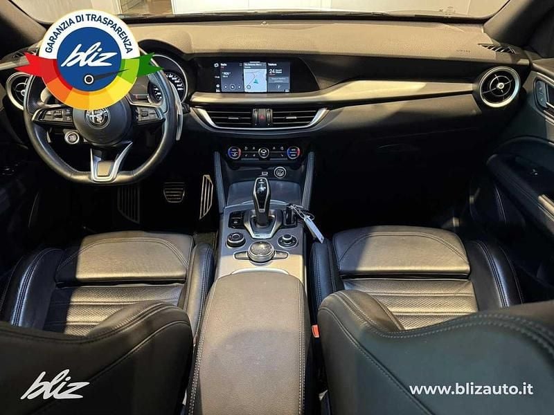 Usata Alfa Romeo Stelvio Veloce 210 CV (154 kW) 2021 Nero SUV