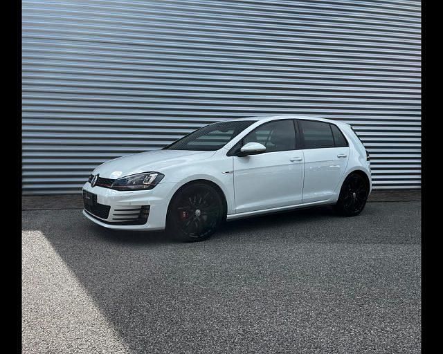 Bianco(met.) Usata 2017 VW Golf VII GTI Tre volumi | 19.400 € (Ottimo prezzo) - Immagine 1/4