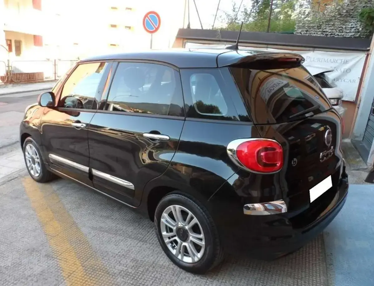 Usata Fiat 500L Business 95 CV (69 kW) 2019 Nero Monovolume