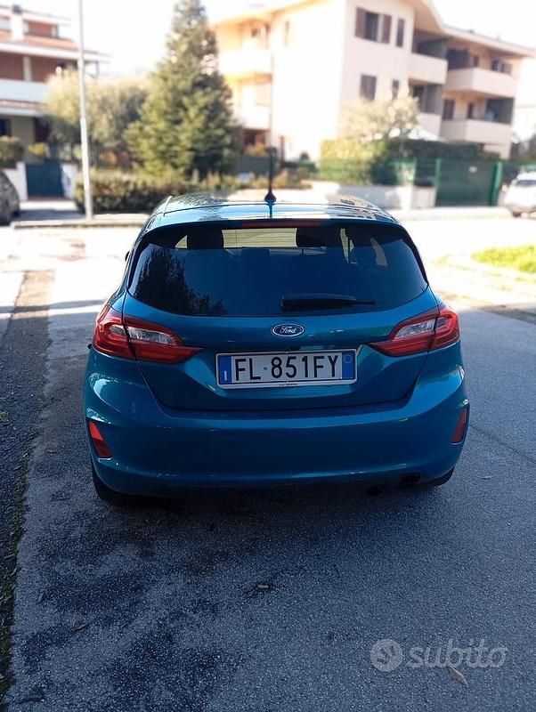 Usata Ford Fiesta 2017 Verde Utilitaria