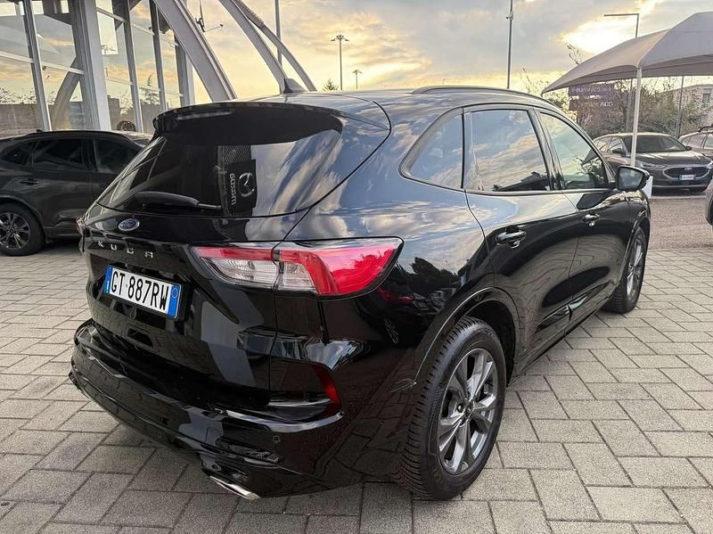 Usata Ford Kuga ST-Line 120 CV (88 kW) 2024 Nero SUV
