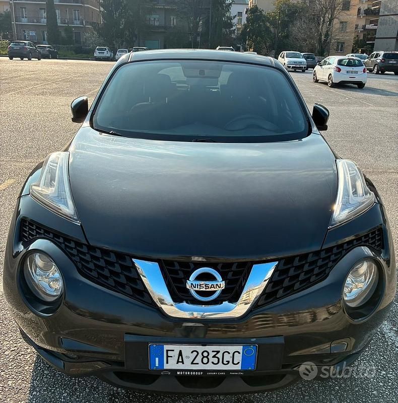 Usata Nissan Juke Acenta 110 CV (80 kW) 2015 Nero SUV