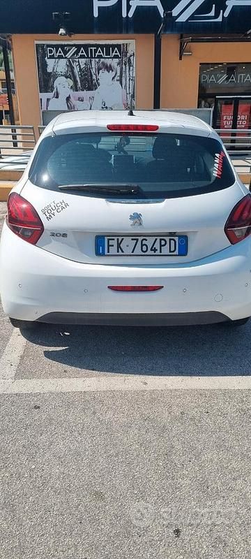 Usata Peugeot 208 115 CV (84 kW) 2017 Bianco Utilitaria