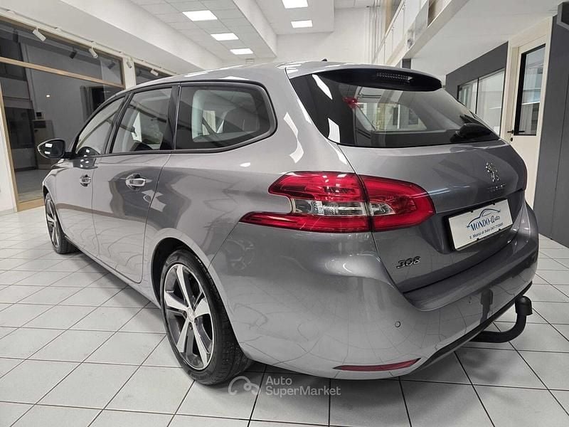 Usata Peugeot 308 Allure 131 CV (96 kW) 2018 Grigio Station wagon