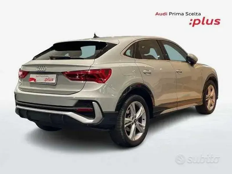 Usata Audi Q3 Sportback S-Line 150 CV (110 kW) 2022 Argento SUV