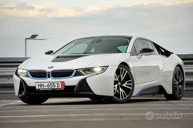 Usata BMW i8 Comfort Edition 374 CV (275 kW) 2017 Bianco Coupé
