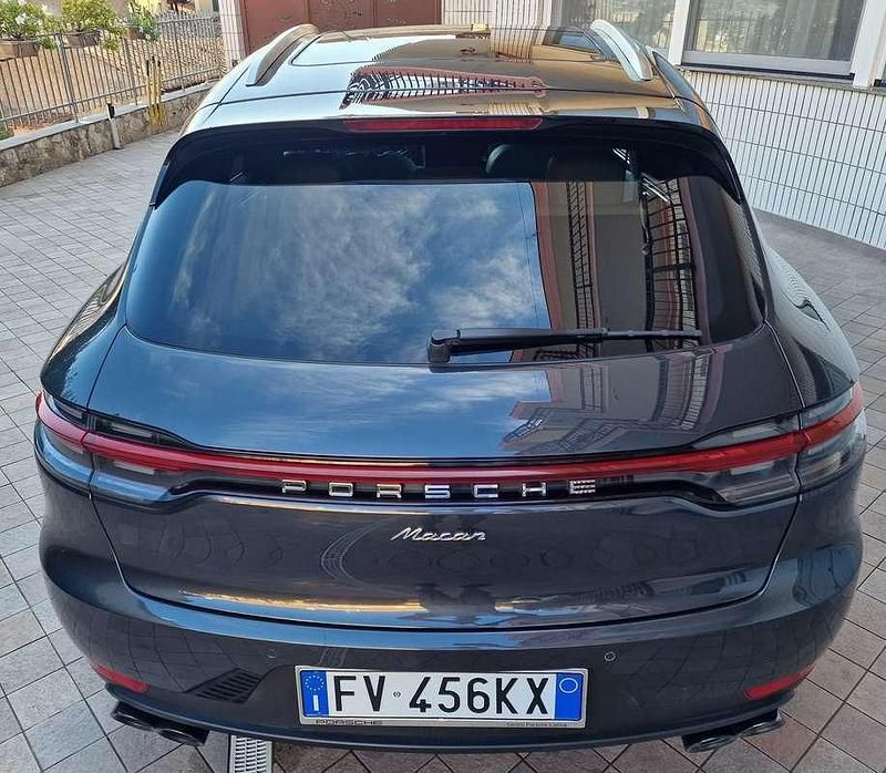 Usata Porsche Macan 245 CV (180 kW) 2019 Grigio SUV
