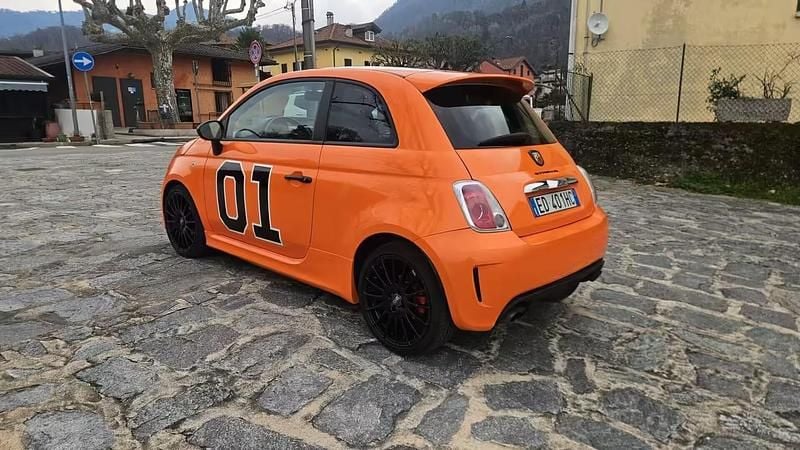 Usata Abarth 500 Esseesse 160 CV (117 kW) 2010 Arancione Berlina