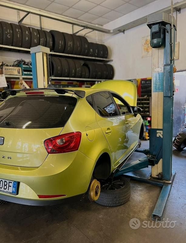 Usata Seat Ibiza 85 CV (62 kW) 2009 Berlina