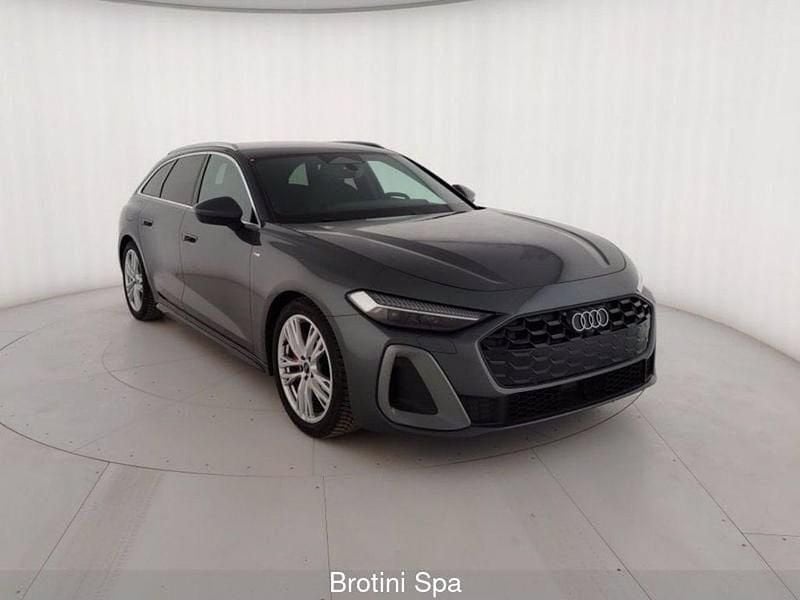 Usata Audi A5 S-Line 204 CV (150 kW) 2025 Grigio metallizzato Station wagon