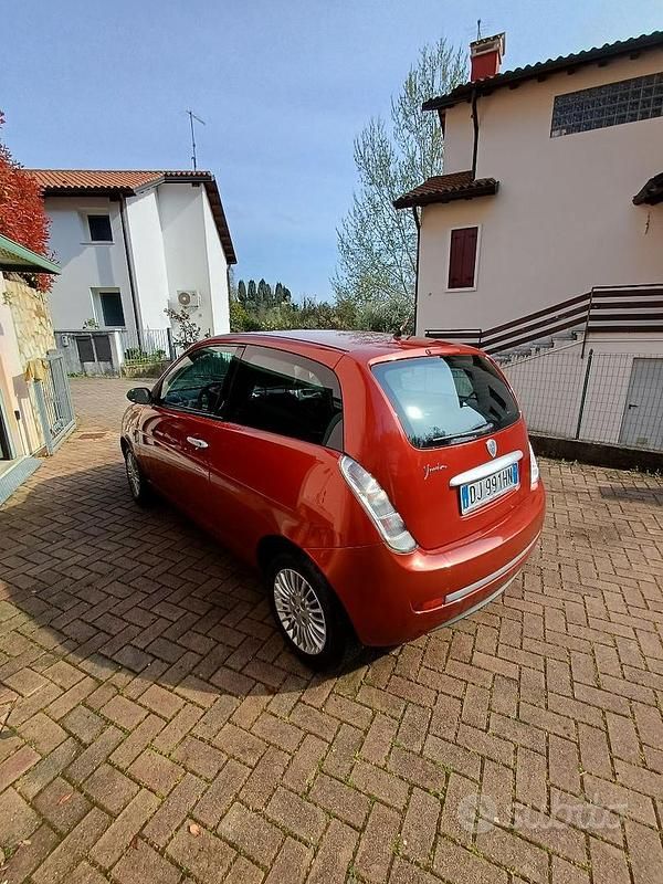 Usata Lancia Ypsilon 2007 Utilitaria