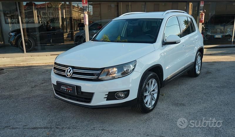 Usata VW Tiguan Sportline 140 CV (102 kW) 2015 Bianco SUV