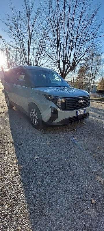 Usata Ford Tourneo Courier 125 CV (91 kW) 2024 Monovolume