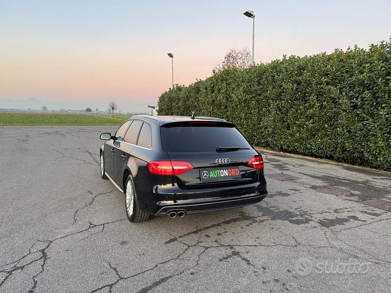 Usata Audi A4 Business Plus 150 CV (110 kW) 2015 Nero Station wagon
