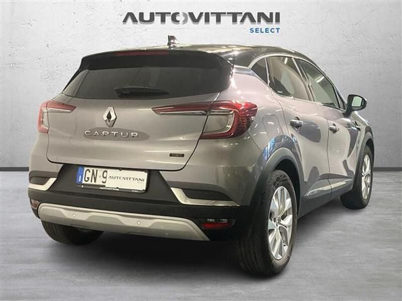 Usata Renault Captur Techno 145 CV (106 kW) 2023 Grigio chiaro SUV