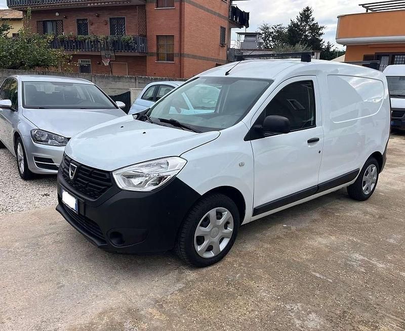 Bianco Usata 2018 Dacia Dokker Furgone | 8999 € (Ottimo prezzo) - Immagine 1/4