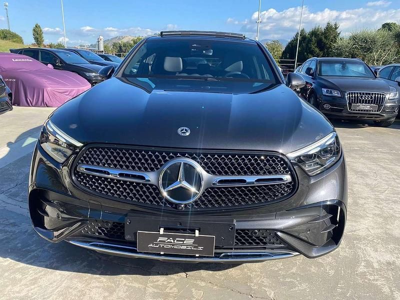 Usata Mercedes GLC300 Premium 269 CV (197 kW) 2024 Nero SUV