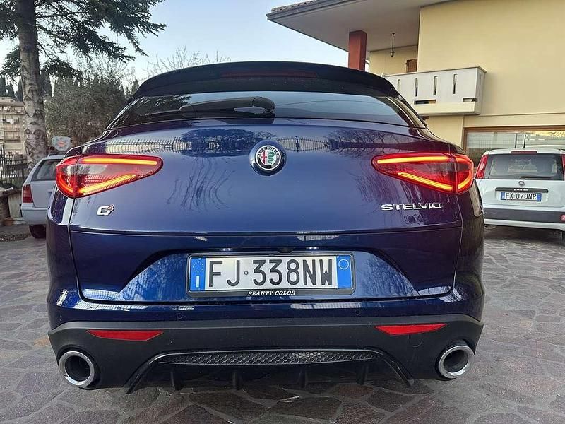 Usata Alfa Romeo Stelvio Executive 209 CV (153 kW) 2017 SUV