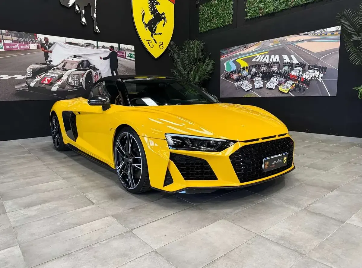 Usata Audi R8 Spyder Performance 620 CV (456 kW) 2019 Vegas yellow Cabrio