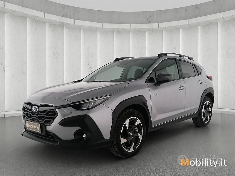 Usata Subaru Crosstrek Premium 136 CV (100 kW) 2024 Grigio SUV