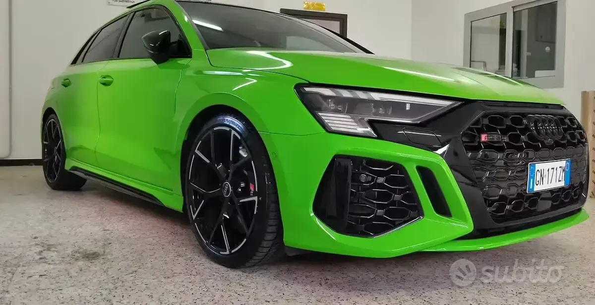 Usata Audi RS3 400 CV (294 kW) 2023 Verde Berlina