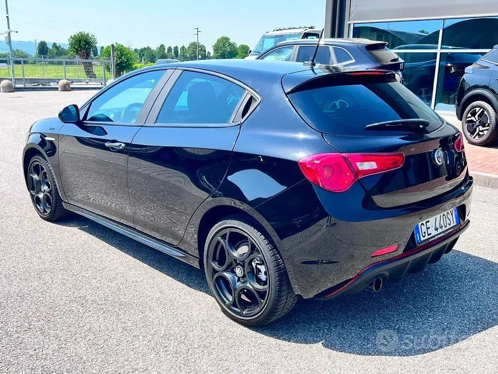 Usata Alfa Romeo Giulietta Sprint 120 CV (88 kW) 2021 Nero Berlina