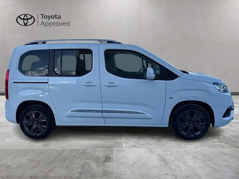 Usata Toyota Proace Verso City 131 CV (96 kW) 2020 Bianco Station wagon